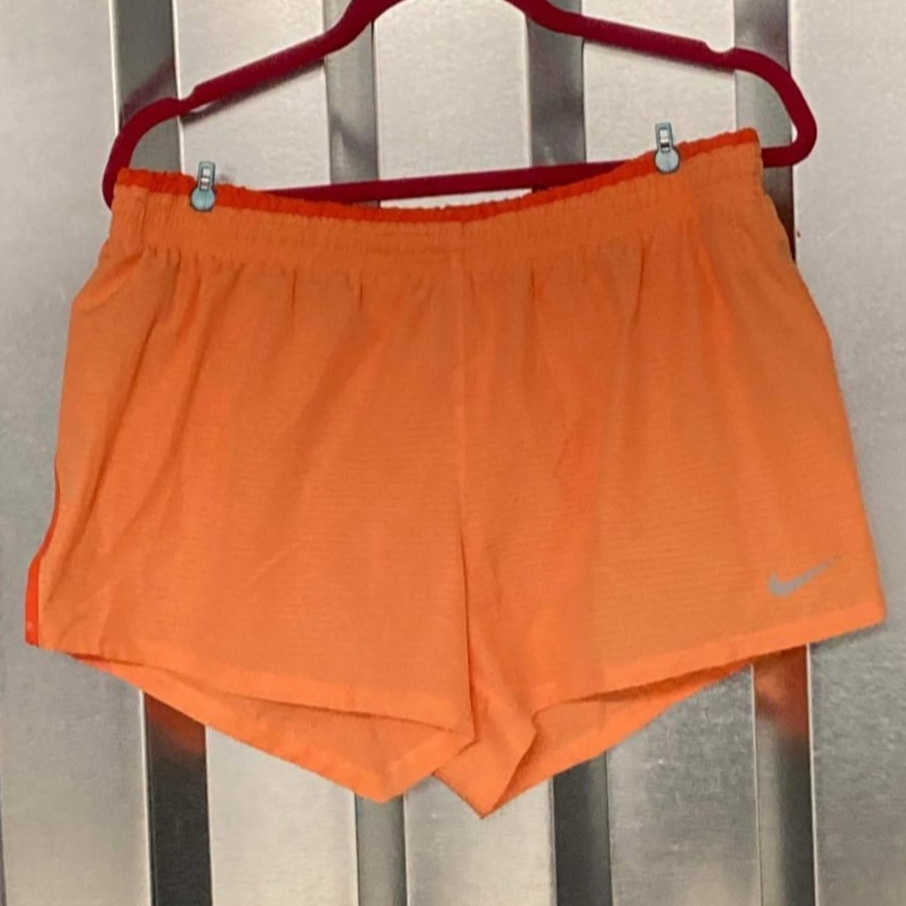 Women’s XL Nike shorts